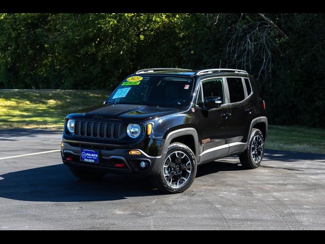 2023 Jeep Renegade Trailhawk