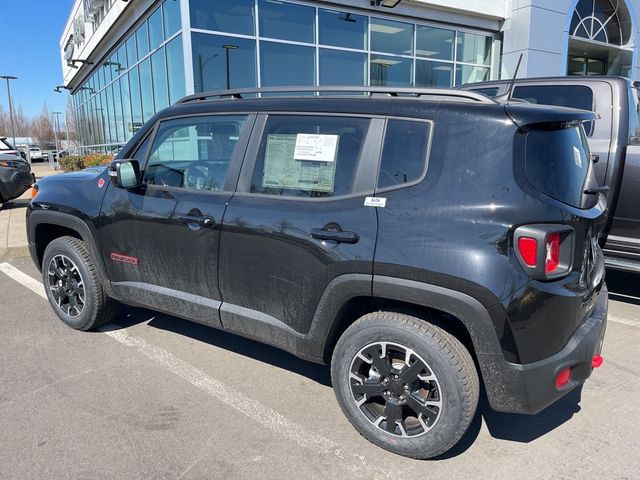 2023 Jeep Renegade Trailhawk