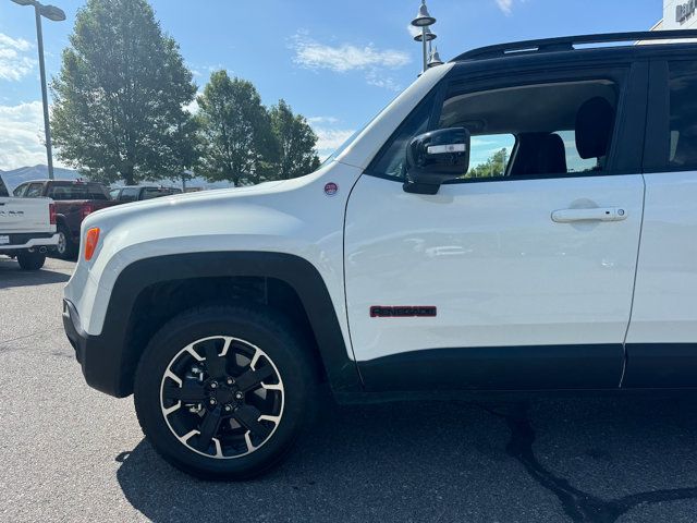 2023 Jeep Renegade Trailhawk