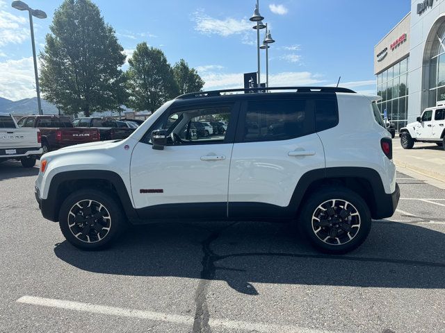 2023 Jeep Renegade Trailhawk