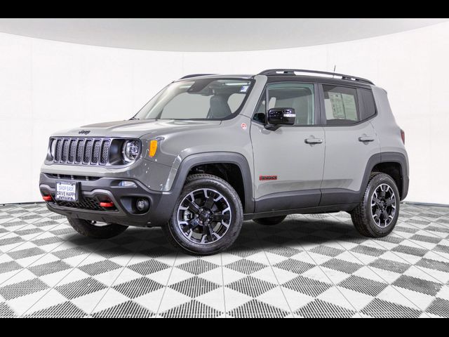 2023 Jeep Renegade Trailhawk