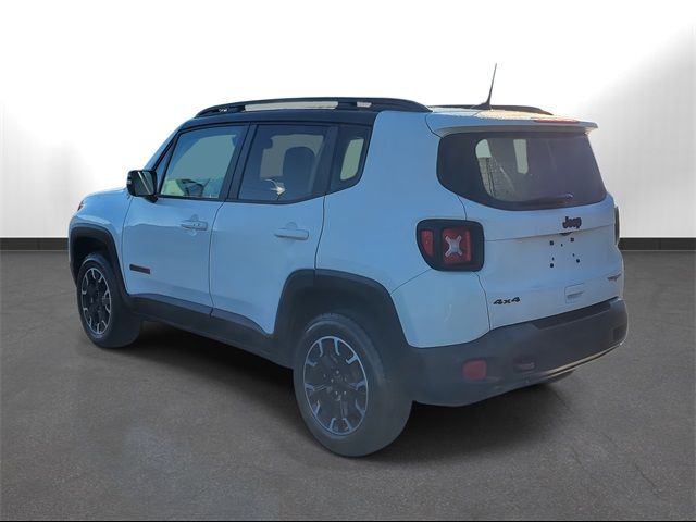 2023 Jeep Renegade Trailhawk