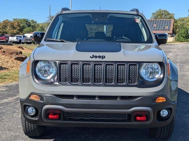 2023 Jeep Renegade Trailhawk