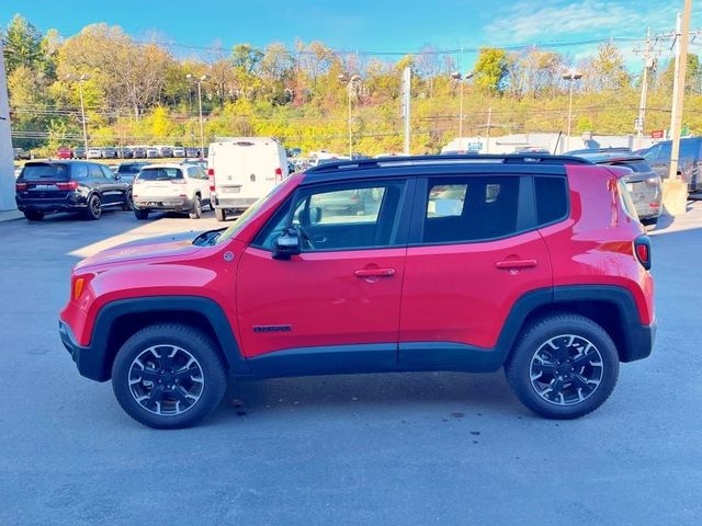 2023 Jeep Renegade Trailhawk