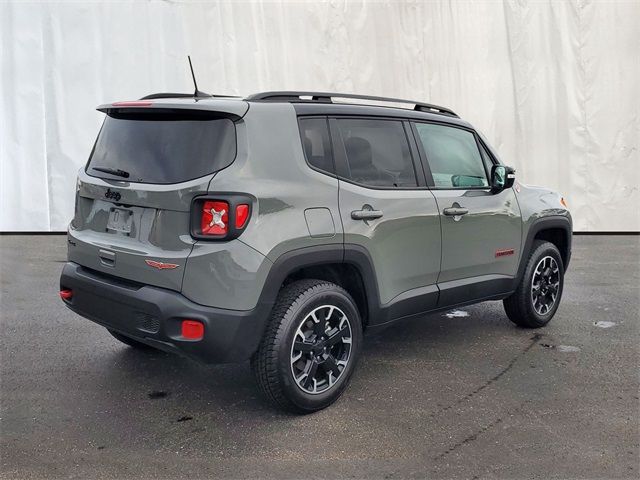 2023 Jeep Renegade Trailhawk