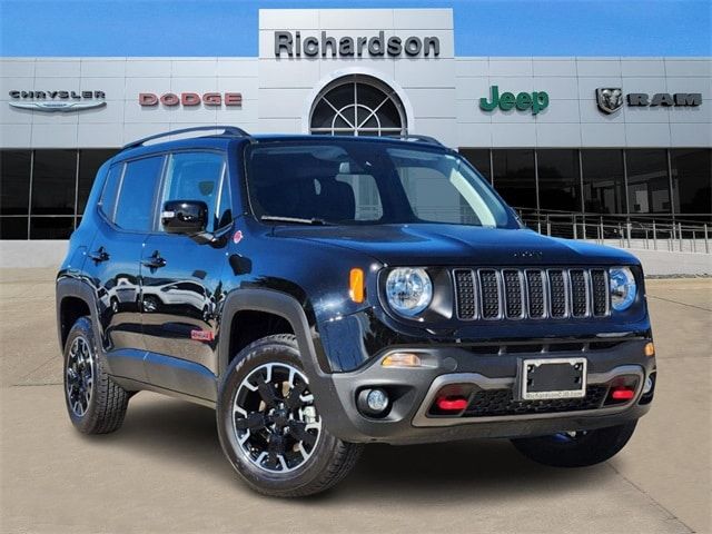 2023 Jeep Renegade Trailhawk