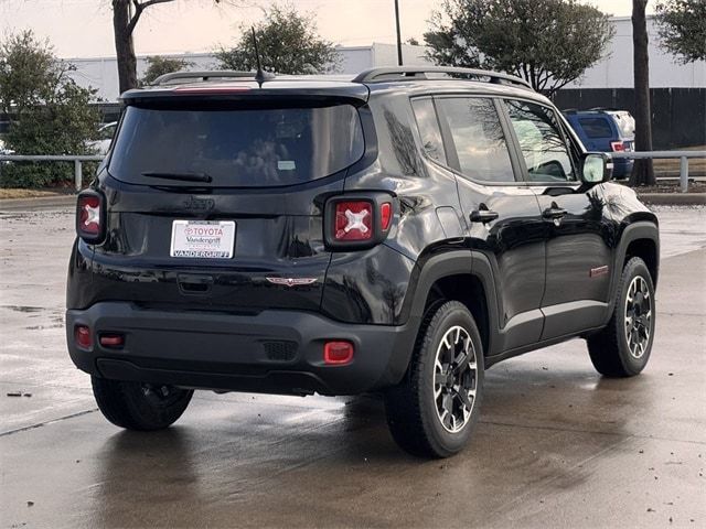 2023 Jeep Renegade Trailhawk