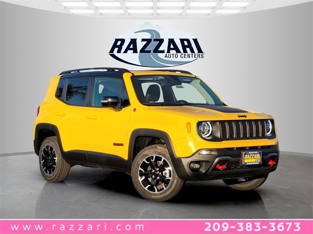 2023 Jeep Renegade Trailhawk