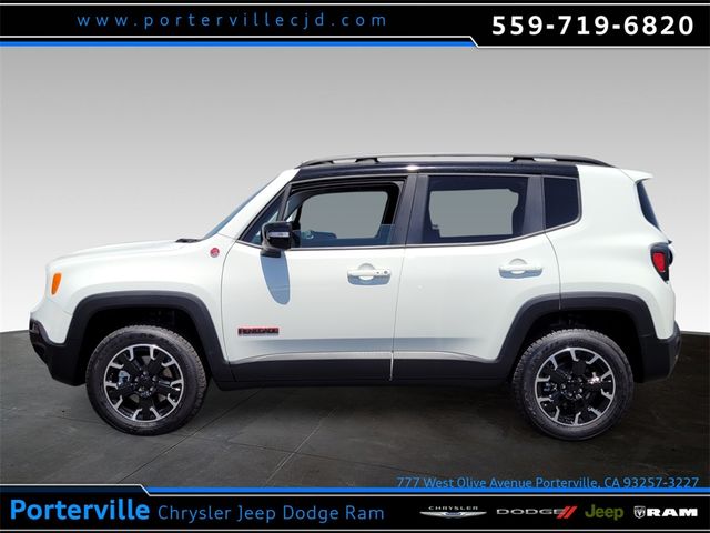 2023 Jeep Renegade Trailhawk