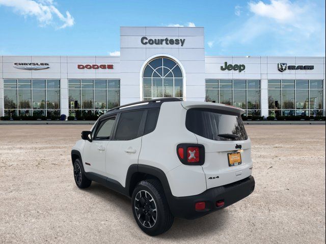 2023 Jeep Renegade Trailhawk