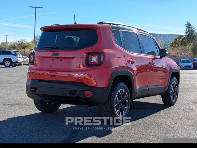 2023 Jeep Renegade Trailhawk