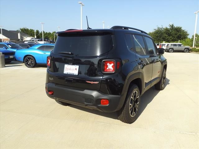 2023 Jeep Renegade Trailhawk