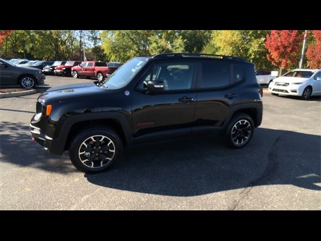 2023 Jeep Renegade Trailhawk