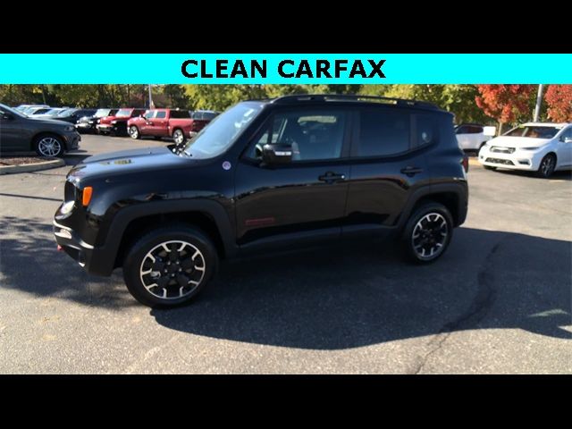 2023 Jeep Renegade Trailhawk