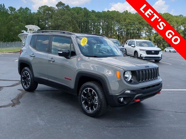 2023 Jeep Renegade Trailhawk