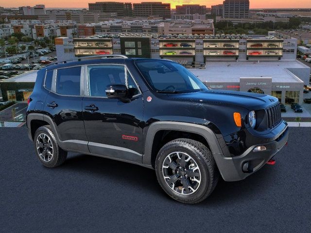 2023 Jeep Renegade Trailhawk