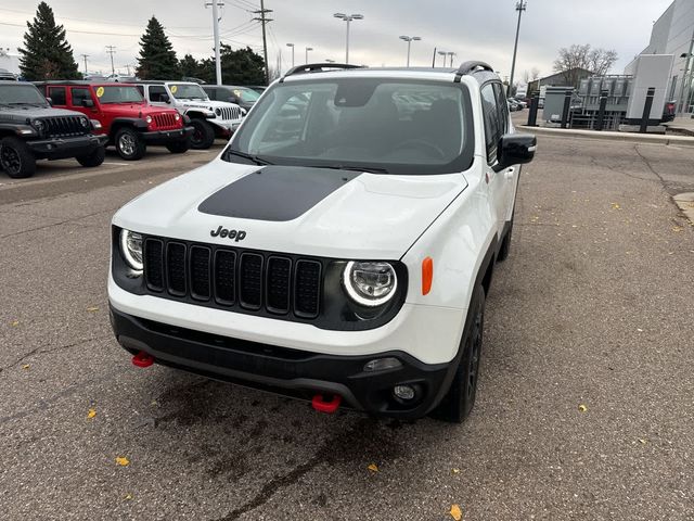 2023 Jeep Renegade Trailhawk