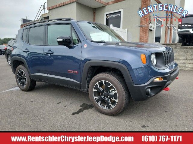 2023 Jeep Renegade Trailhawk