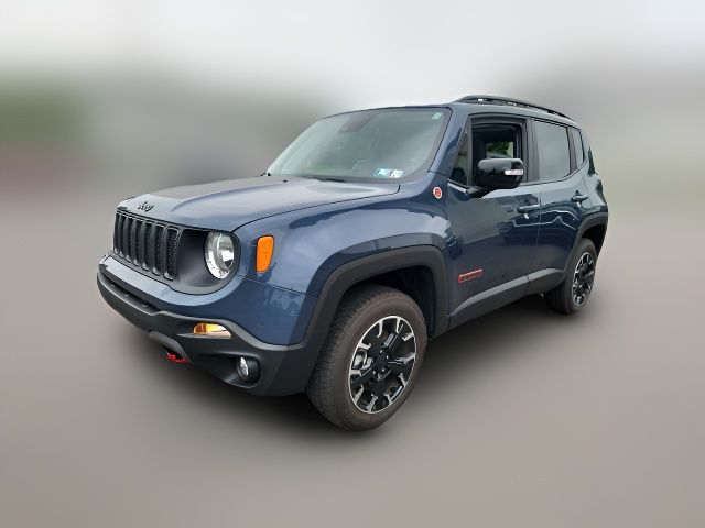 2023 Jeep Renegade Trailhawk