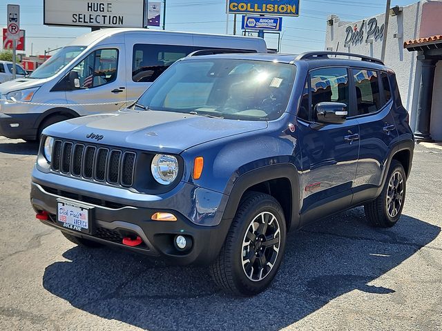 2023 Jeep Renegade Trailhawk