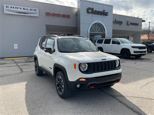 2023 Jeep Renegade Trailhawk