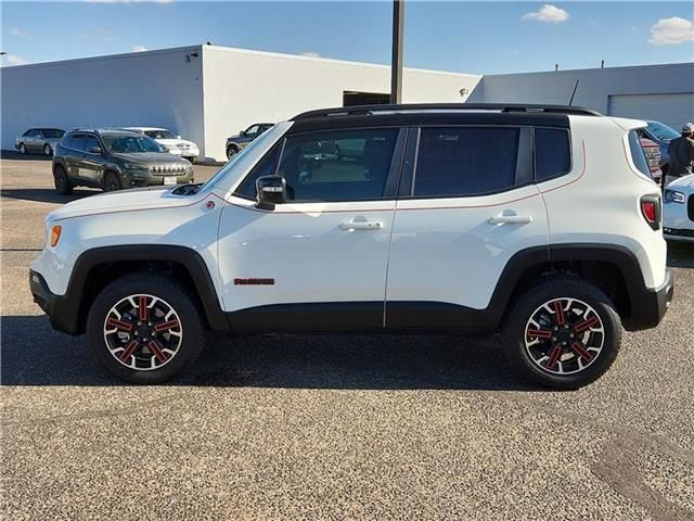 2023 Jeep Renegade Trailhawk