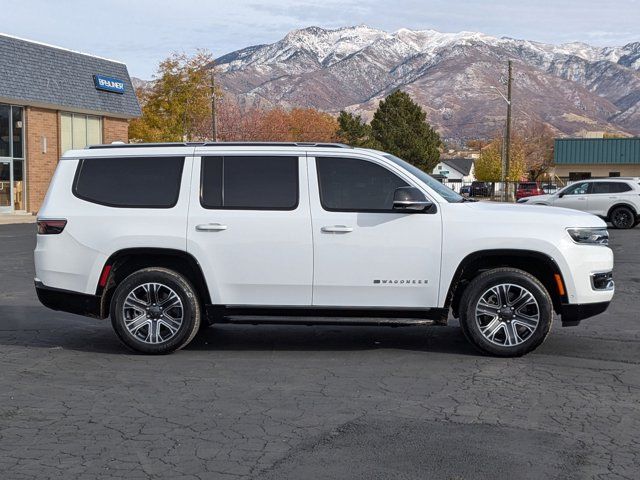 2023 Jeep Wagoneer Base