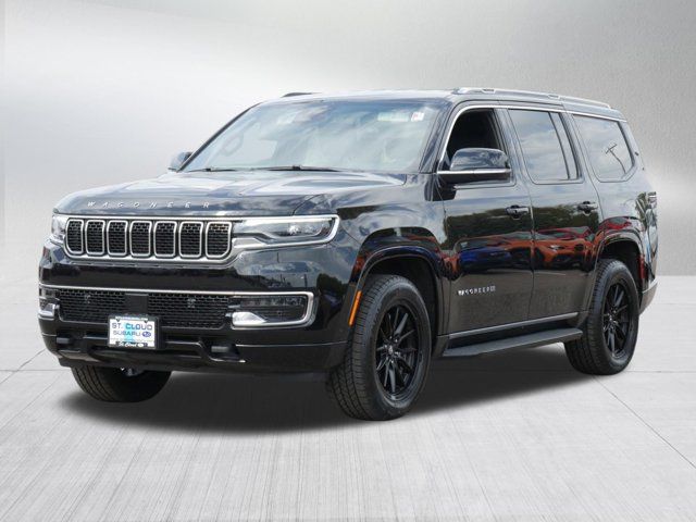 2023 Jeep Wagoneer Base