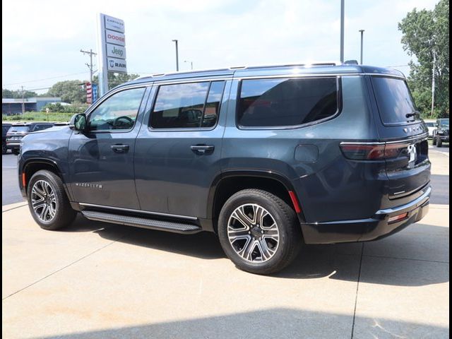 2023 Jeep Wagoneer Base