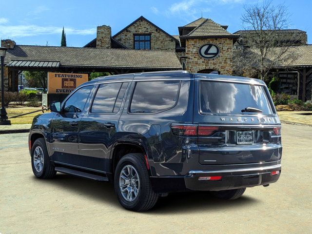 2023 Jeep Wagoneer Base