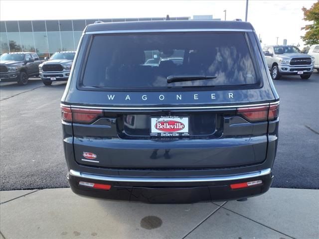 2023 Jeep Wagoneer Base