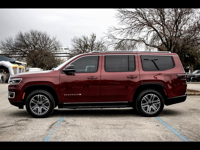 2023 Jeep Wagoneer Base