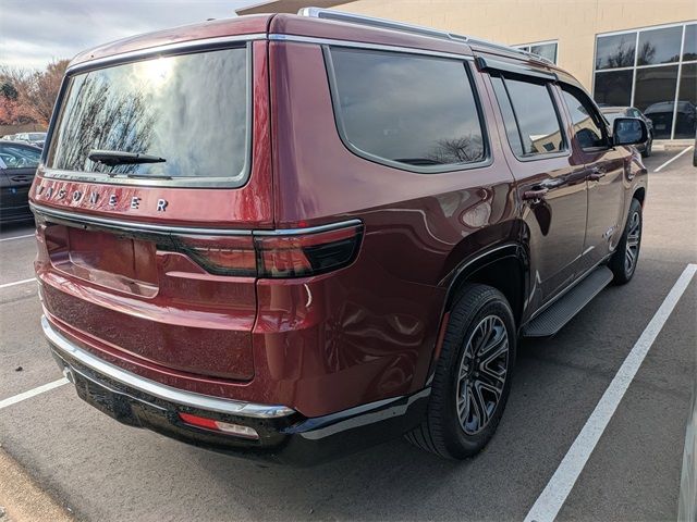2023 Jeep Wagoneer Base