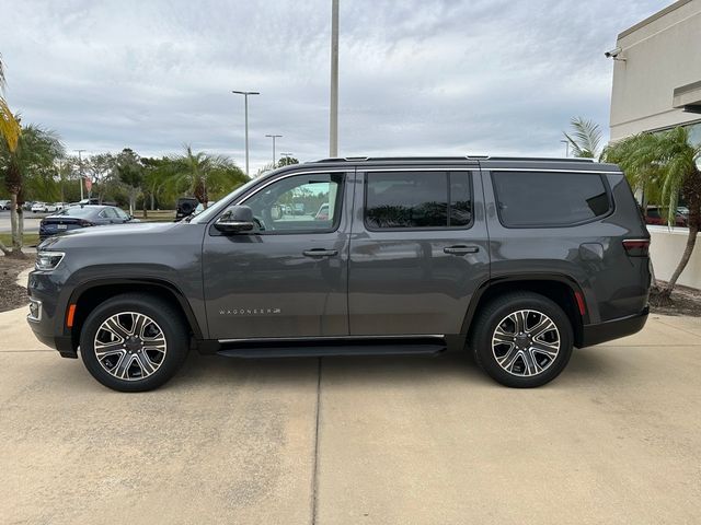 2023 Jeep Wagoneer Base