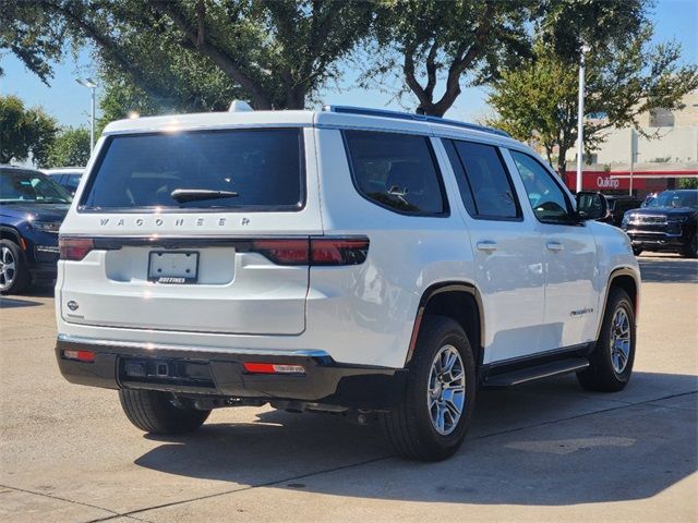 2023 Jeep Wagoneer Base