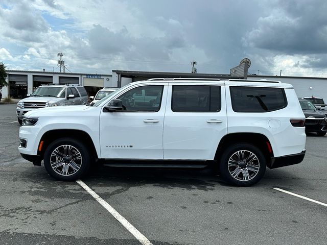 2023 Jeep Wagoneer Base