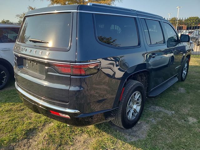 2023 Jeep Wagoneer Base