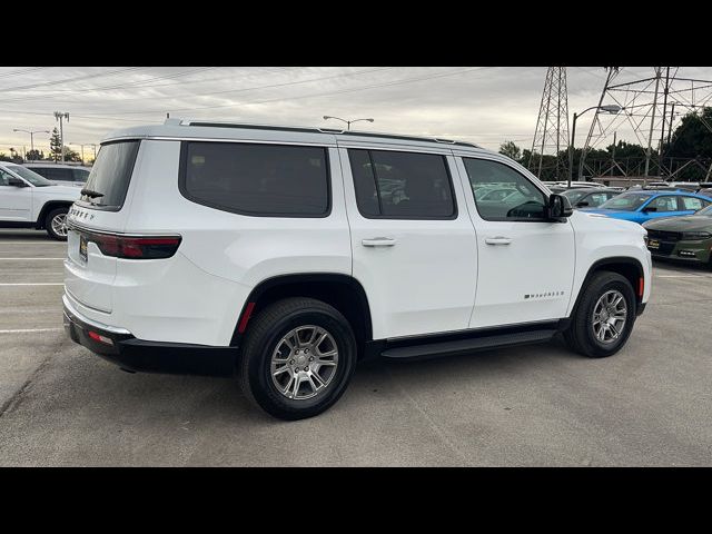 2023 Jeep Wagoneer Base