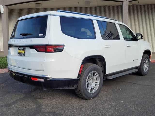 2023 Jeep Wagoneer Base