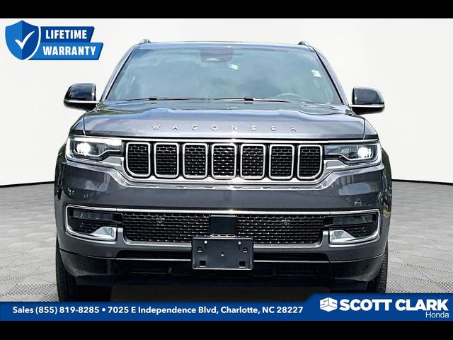 2023 Jeep Wagoneer Base