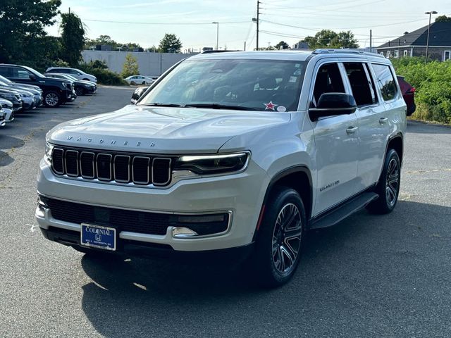 2023 Jeep Wagoneer Base