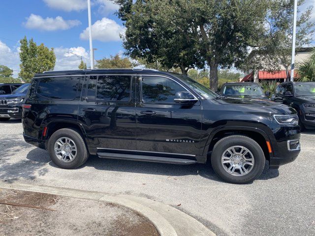 2023 Jeep Wagoneer Base