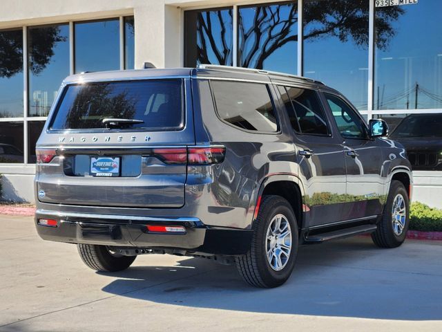 2023 Jeep Wagoneer Base