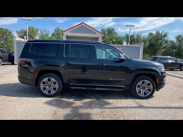 2023 Jeep Wagoneer Base