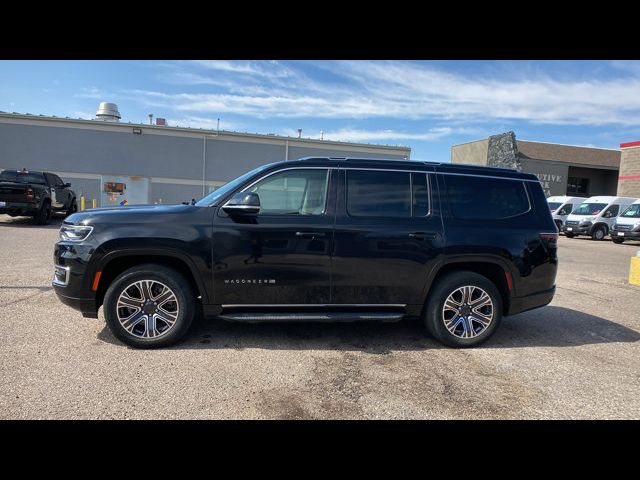 2023 Jeep Wagoneer Base