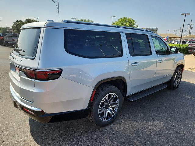 2023 Jeep Wagoneer L Base