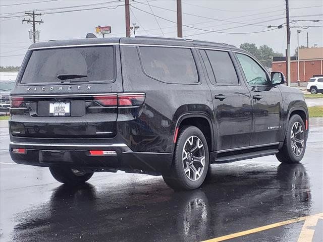 2023 Jeep Wagoneer L Series III