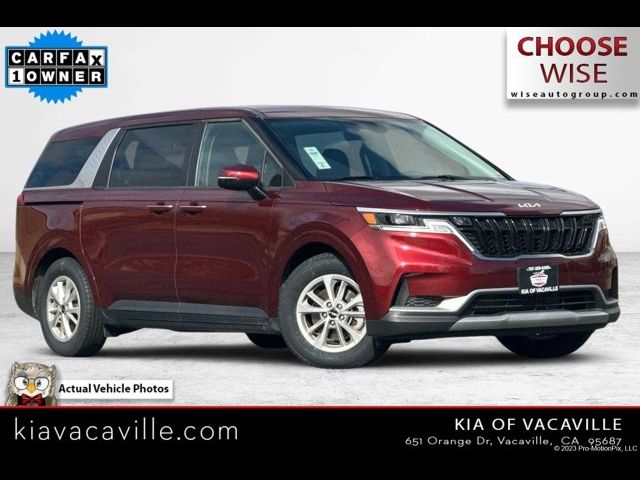 2023 Kia Carnival LX