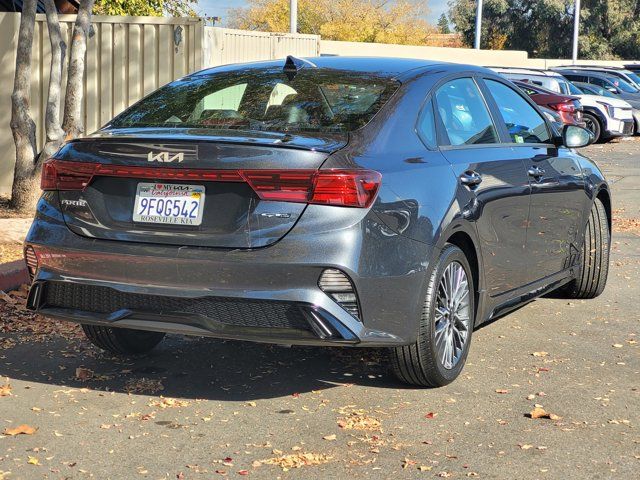 2023 Kia Forte GT-Line