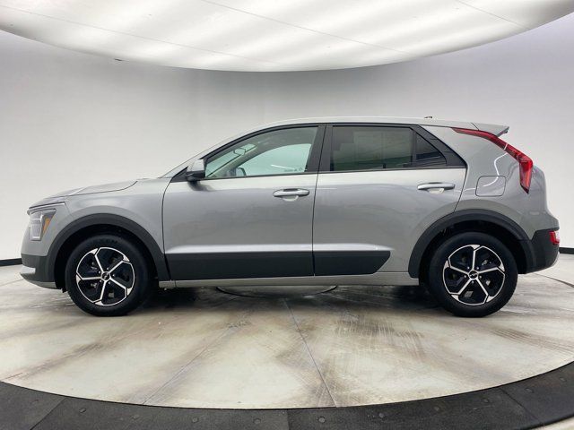 2023 Kia Niro LX